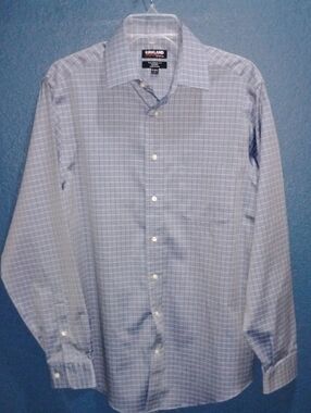 Kirkland Signature Men's Light Blue Windowpane Dress Shirt. NWOT.